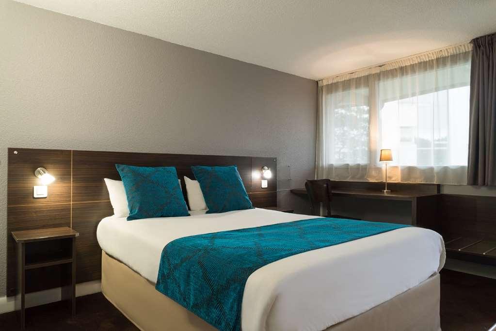 Sure Hotel By Best Western Biarritz Aeroport Anglet Habitación foto