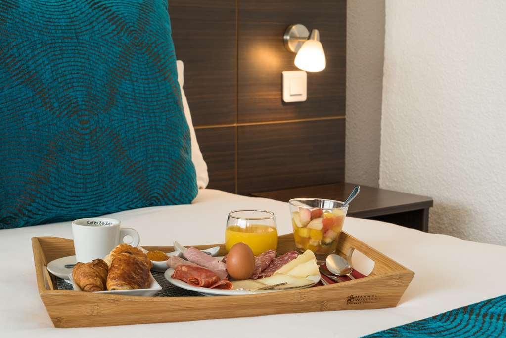 Sure Hotel By Best Western Biarritz Aeroport Anglet Habitación foto